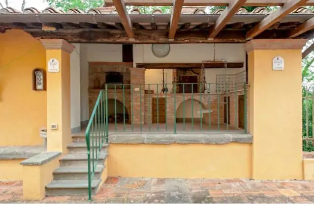 Fattoria Uccelliera Villa Lorenzana Tatil Evi